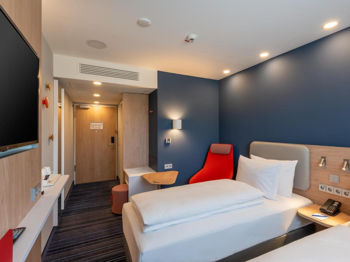 Holiday Inn Express - Hamburg South A7-As42 By Ihg Egestorf Exterior foto